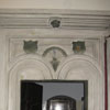 Renesansowy portal z herbem Poraj